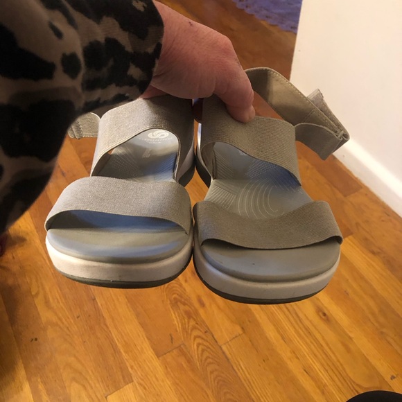 🩶CLARKS - Picture 2 of 6